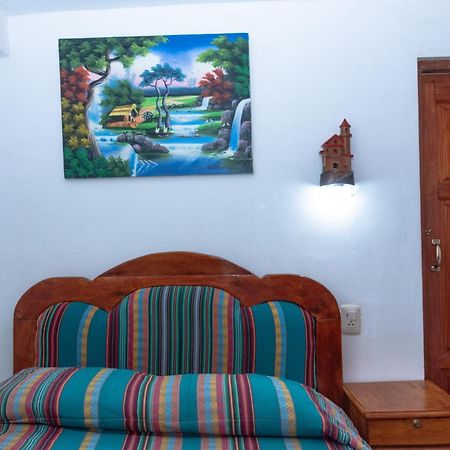 Hostal Cultural Bertha Challapampa Isla Del Sol Parte Norte Comunidad Challapampa Buitenkant foto